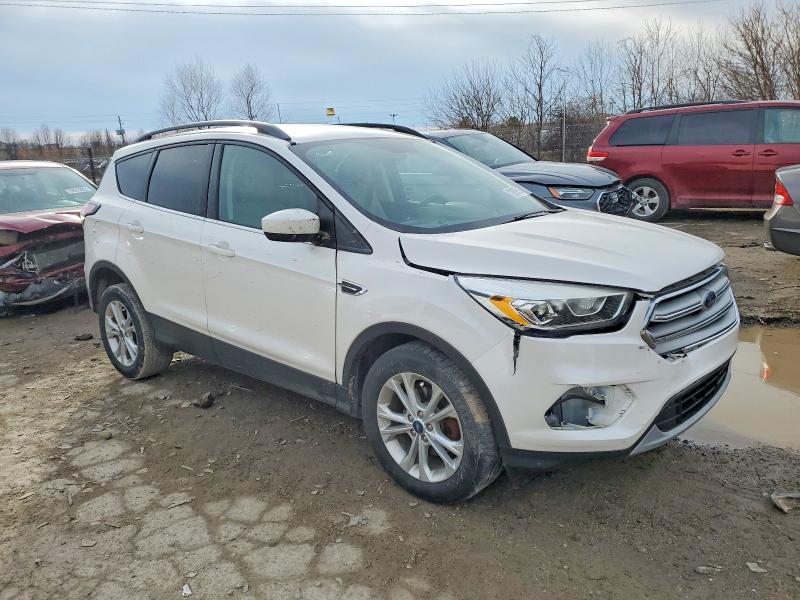 Photo 4 from auction – 2018 FORD ESCAPE with VIN 1FMCU0HD9JUD17788