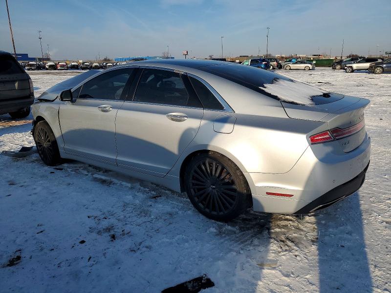 Photo 2 from auction – 2018 LINCOLN MKZ RESERV with VIN 3LN6L5F93JR609861