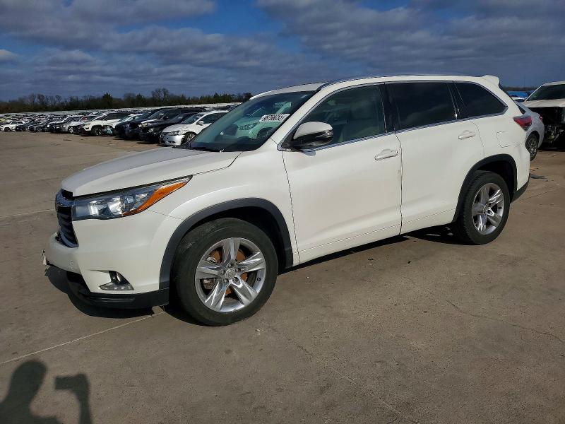 TOYOTA HIGHLANDER 2015 with VIN 5TDYKRFH6FS099878 - Photo from auction