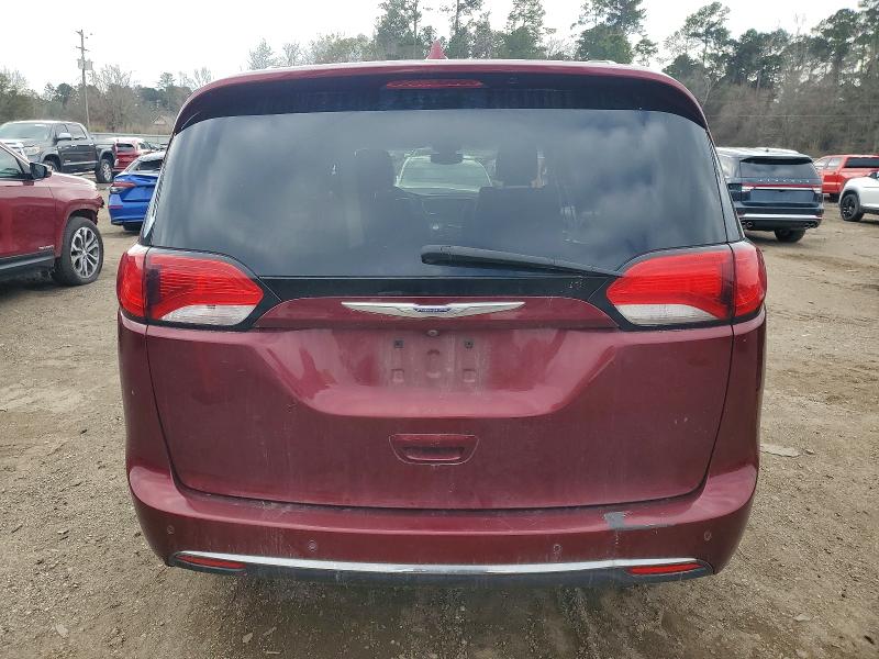 Photo 6 from auction – 2017 CHRYSLER PACIFICA with VIN 2C4RC1EG1HR634560