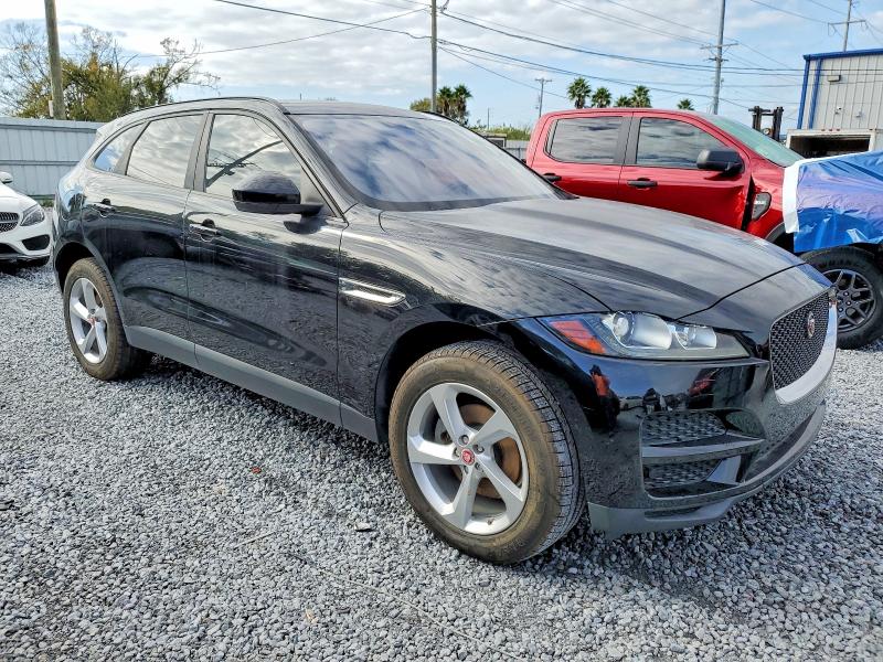 Photo 4 from auction – 2018 JAGUAR F-PACE PRE with VIN SADCJ2FN7JA267743
