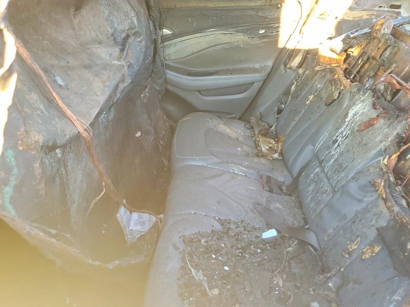 Photo 10 from auction – 2019 BUICK ENVISION with VIN LRBFXCSA4KD003622