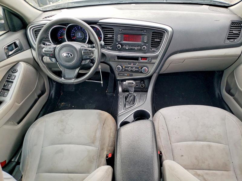 Foto 8 de la subasta – 2015 KIA OPTIMA con VIN 5XXGM4A74FG374723
