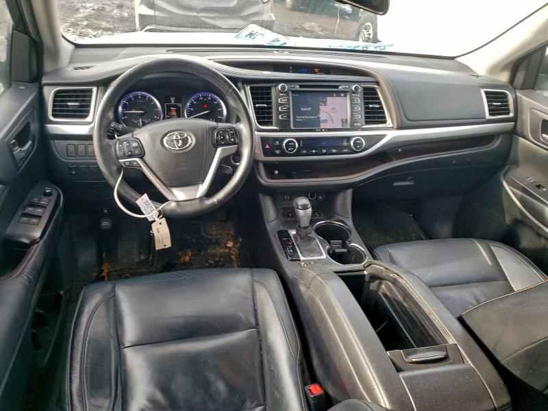 Photo 8 from auction – 2015 TOYOTA HIGHLANDER with VIN 5TDJKRFH2FS149984