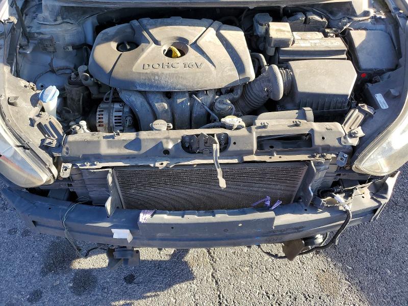 Photo 11 from auction – 2016 HYUNDAI ELANTRA with VIN 5NPDH4AE4GH687458