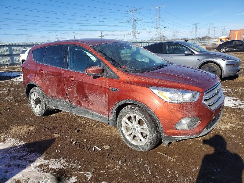 Photo 4 from auction – 2019 FORD ESCAPE SE with VIN 1FMCU0GD9KUA53040