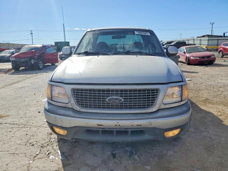 Photo 5 from auction – 2003 FORD F150 with VIN 1FTRX17223NA15249