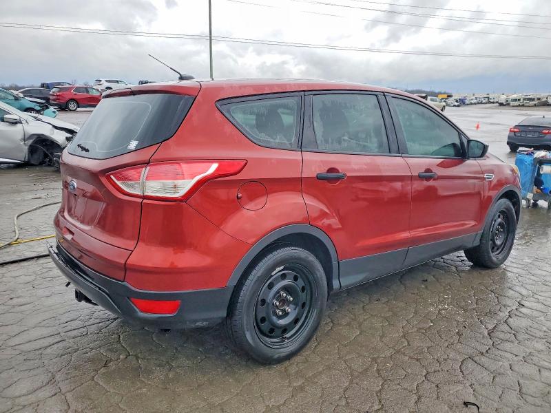Photo 3 from auction – 2016 FORD ESCAPE S with VIN 1FMCU0F72GUB46629