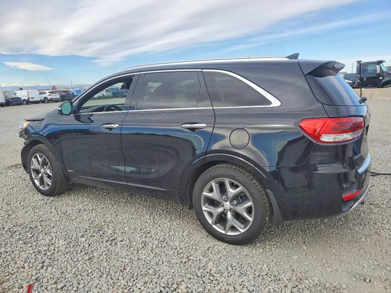 Photo 2 from auction – 2016 KIA SORENTO SX with VIN 5XYPKDA15GG001561