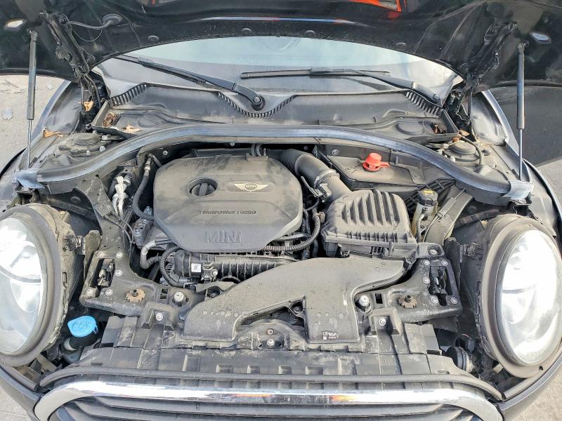 Photo 11 from auction – 2017 MINI COOPER CLU with VIN WMWLN5C56H2E32868