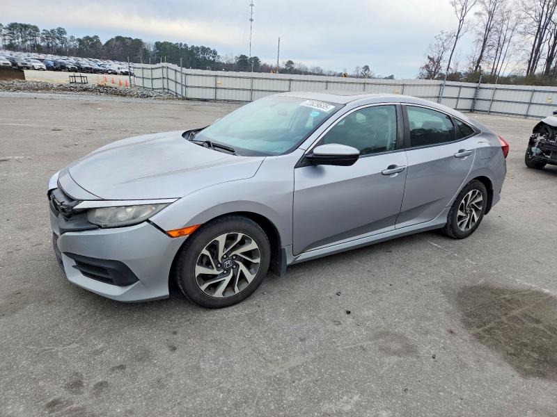 HONDA CIVIC 2016 with VIN 19XFC2F72GE019684 - Photo from auction