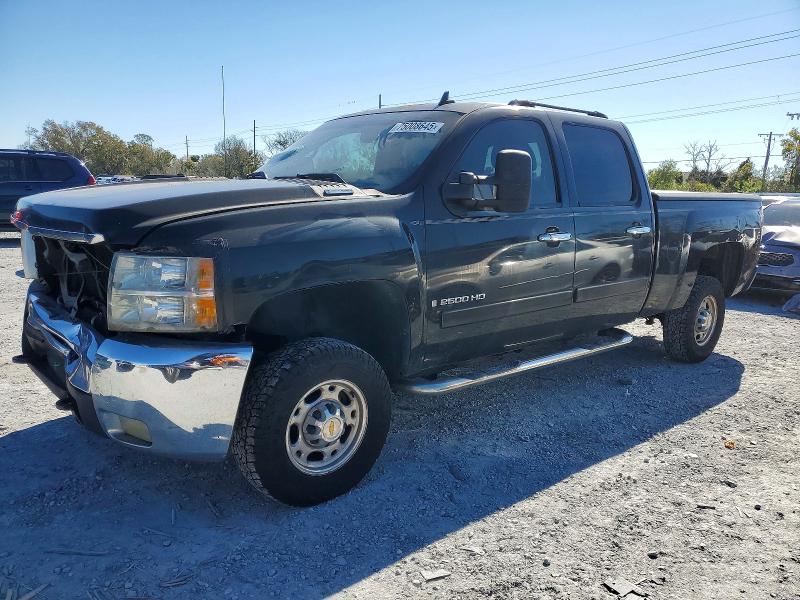 CHEVROLET SILVERADO 2007 with VIN 1GCHC236X7F558127 - Photo from auction
