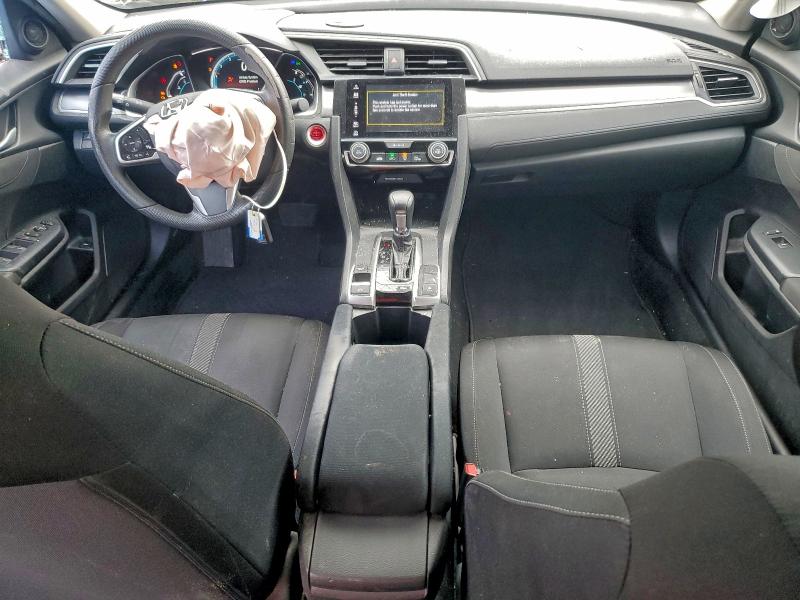 Photo 8 from auction – 2016 HONDA CIVIC EX with VIN 2HGFC2F77GH552443