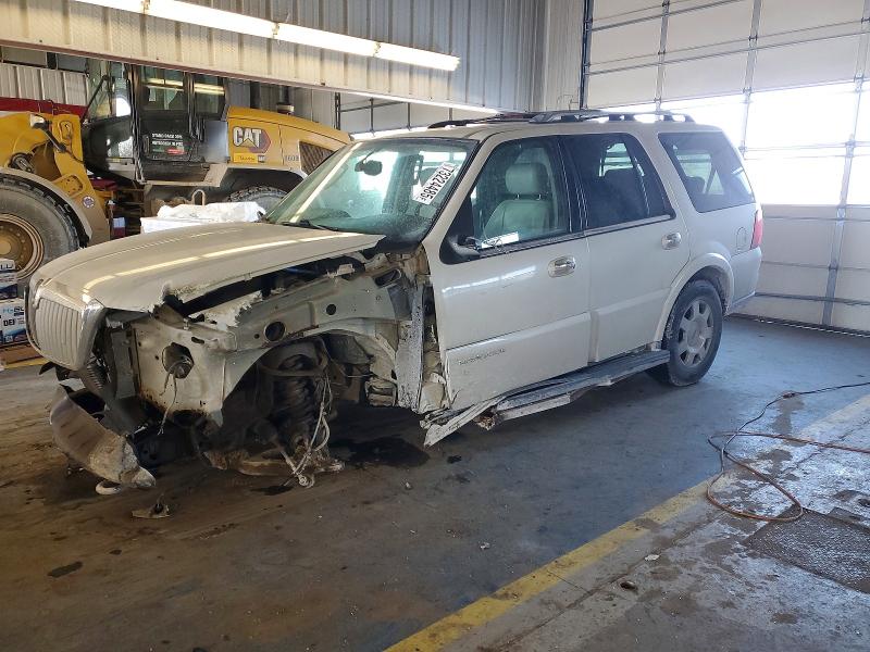Photo 1 from auction – 2005 LINCOLN NAVIGATOR with VIN 5LMFU28515LJ03601