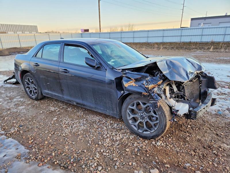 Photo 4 from auction – 2016 CHRYSLER 300 with VIN 2C3CCAGG9GH262350