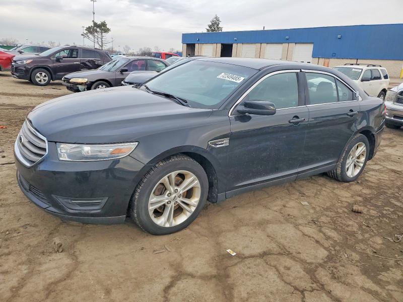 FORD TAURUS SEL 2013 with VIN 1FAHP2E80DG220752 - Photo from auction
