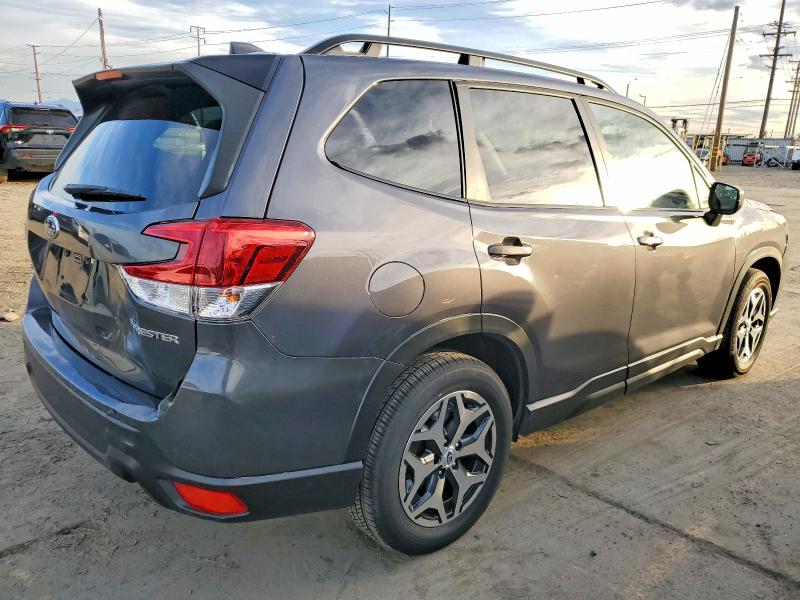Photo 3 from auction – 2024 SUBARU FORESTER P with VIN JF2SKADC9RH466393