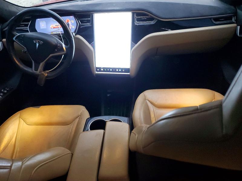 Photo 8 from auction – 2015 TESLA MODEL S with VIN 5YJSA1E26FF115721
