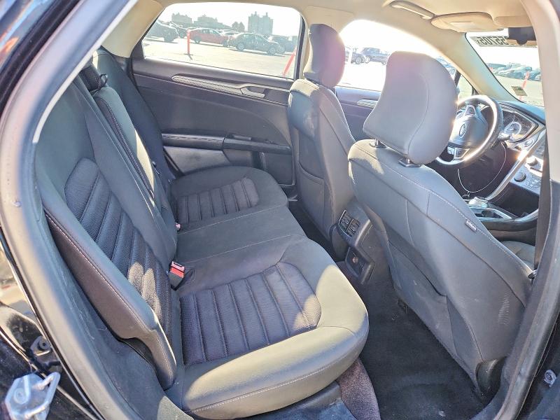 Photo 10 from auction – 2017 FORD FUSION SE with VIN 3FA6P0LU7HR358590