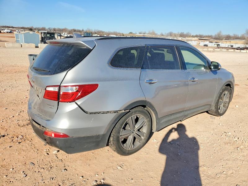 Photo 3 from auction – 2016 HYUNDAI SANTA FE with VIN KM8SR4HF2GU162189
