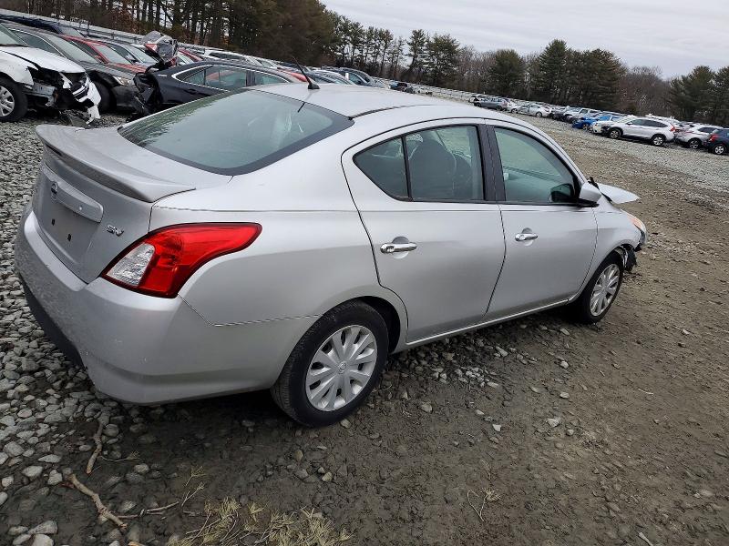 Photo 3 from auction – 2017 NISSAN VERSA S with VIN 3N1CN7AP3HL805463