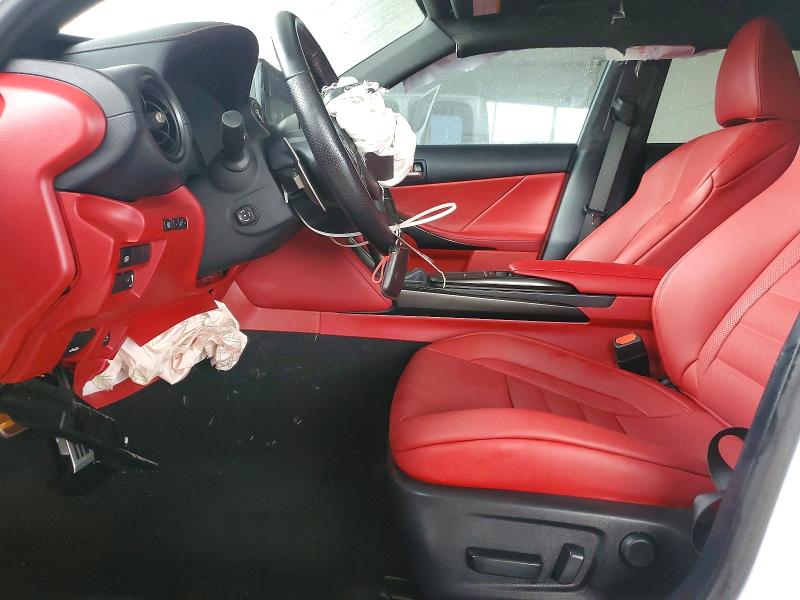 Photo 7 from auction – 2025 LEXUS IS 350 with VIN JTHGZ1B20S5087606