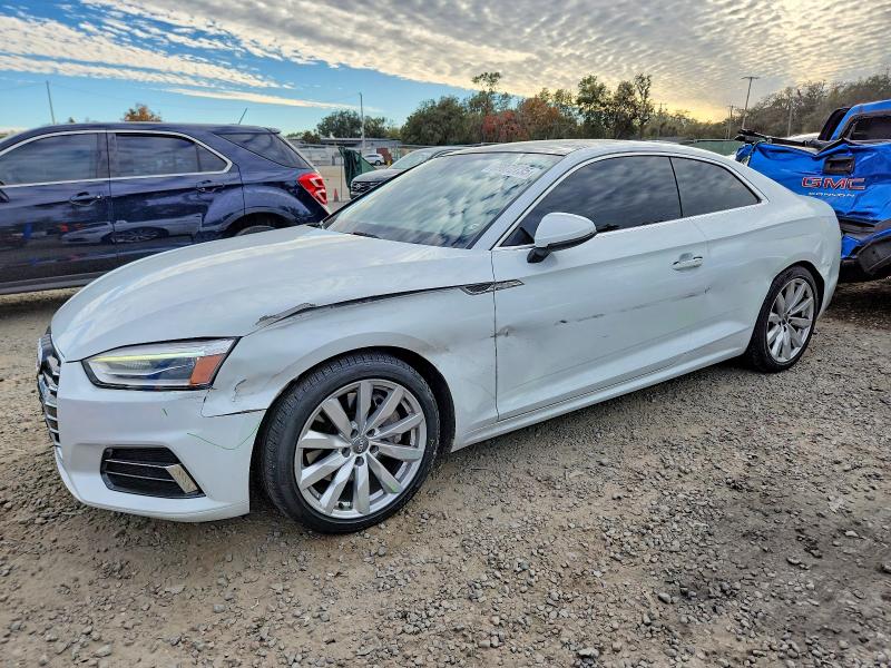 AUDI A5 PREMIUM 2018 مع رقم تعريف المركبة WAUNNAF56JA090618 - صورة من المزاد