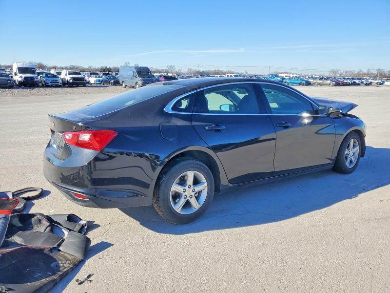 Photo 3 from auction – 2023 CHEVROLET MALIBU with VIN 1G1ZD5ST1PF167130