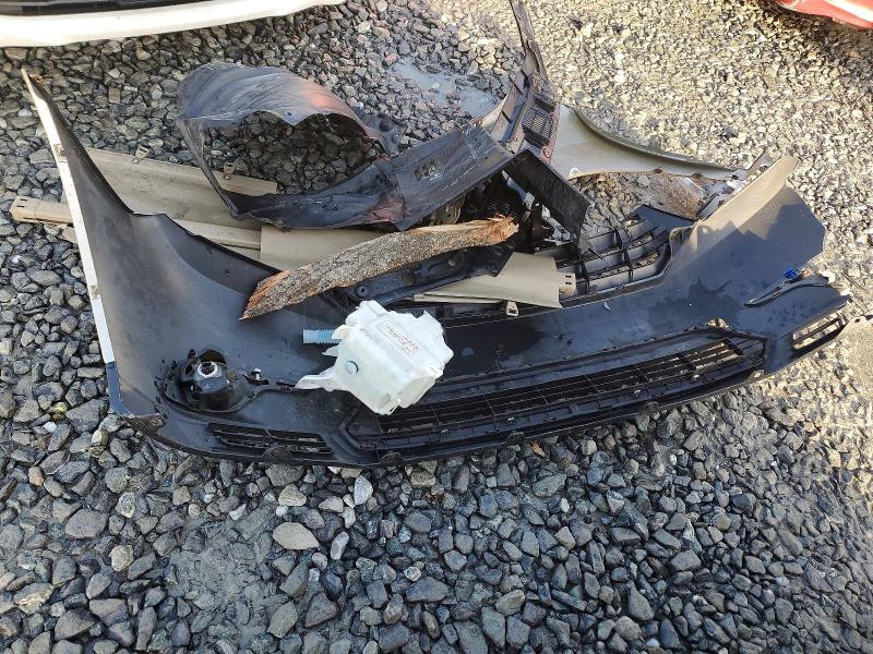 Photo 13 from auction – 2013 TOYOTA HIGHLANDER with VIN 5TDBK3EH0DS246830