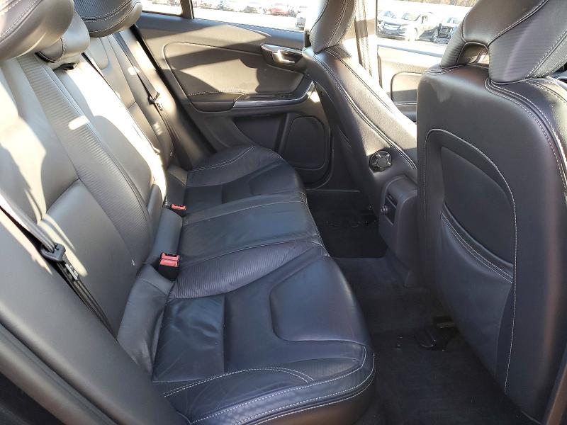 Photo 10 from auction – 2013 VOLVO S60 T6 with VIN YV1902FH6D2185501