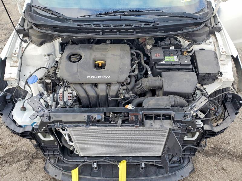 Photo 11 from auction – 2018 KIA FORTE LX with VIN 3KPFK4A71JE272833