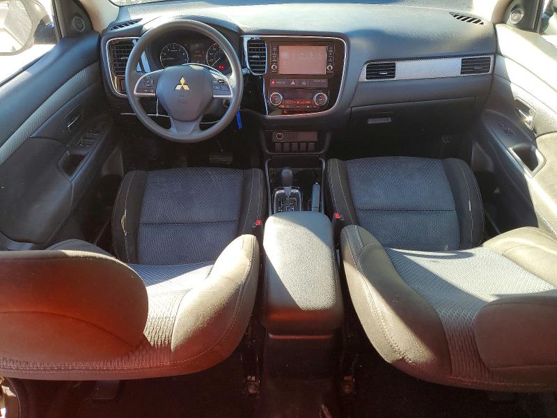 Photo 8 from auction – 2018 MITSUBISHI OUTLANDER with VIN JA4AD2A3XJZ055141