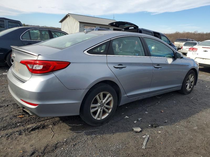 Photo 3 from auction – 2016 HYUNDAI SONATA SE with VIN 5NPE24AF0GH366015