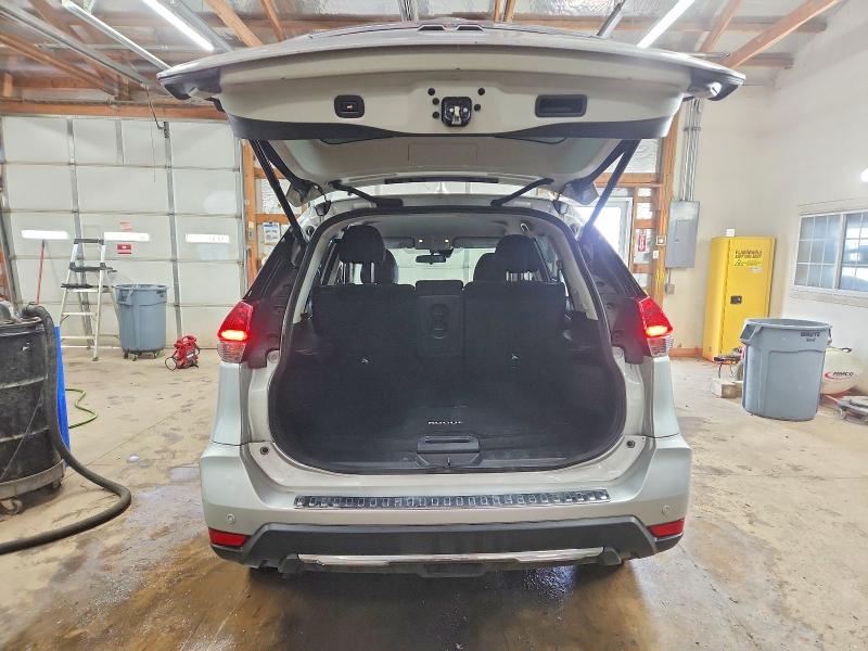Photo 6 from auction – 2019 NISSAN ROGUE S with VIN 5N1AT2MV2KC799550