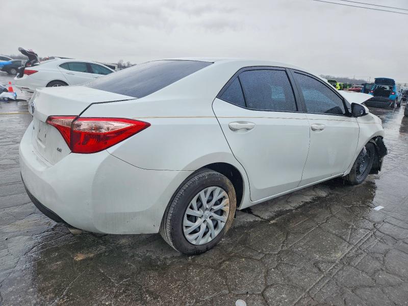 Photo 3 from auction – 2017 TOYOTA COROLLA with VIN 5YFBURHE1HP595654