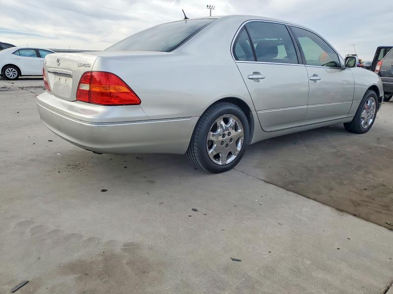 Photo 3 from auction – 2002 LEXUS LS 430 with VIN JTHBN30F020053752