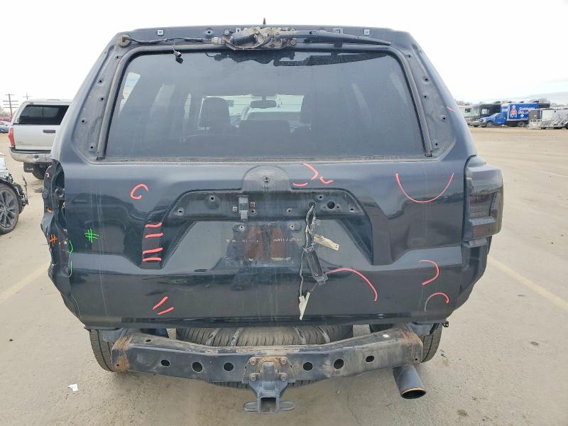 Photo 6 from auction – 2015 TOYOTA 4RUNNER SR with VIN JTEBU5JR5F5263955
