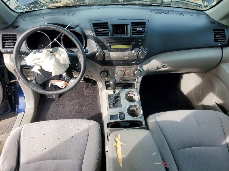 Photo 8 from auction – 2012 TOYOTA HIGHLANDER with VIN 5TDZA3EH8CS021832