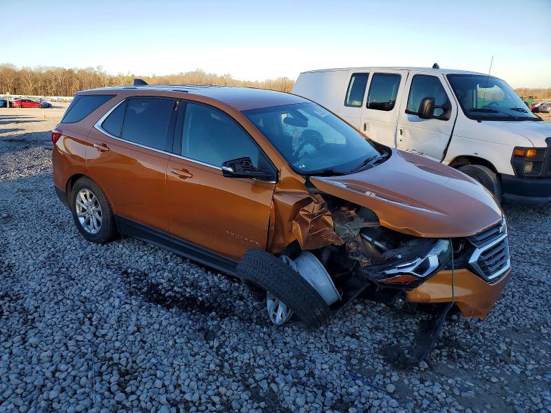 Photo 4 from auction – 2018 CHEVROLET EQUINOX LT with VIN 2GNAXJEV8J6289140