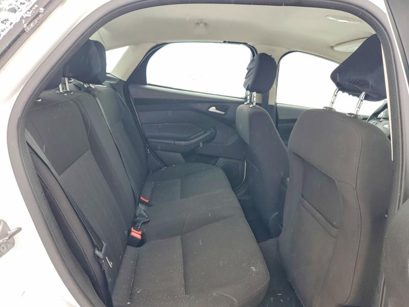 Photo 10 from auction – 2015 FORD FOCUS with VIN 1FADP3F23FL385462