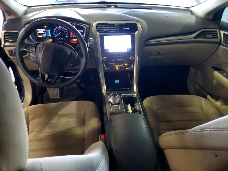 Photo 8 from auction – 2020 FORD FUSION SE with VIN 3FA6P0HD0LR104527