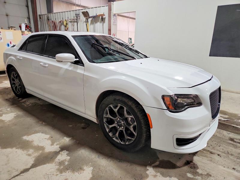 Photo 4 from auction – 2018 CHRYSLER 300 S with VIN 2C3CCAGG2JH118226