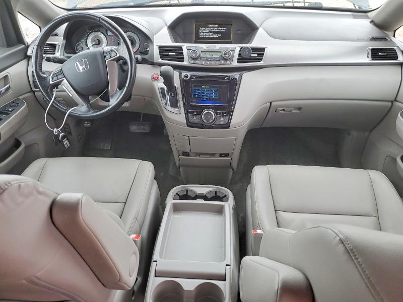 Photo 8 from auction – 2016 HONDA ODYSSEY with VIN 5FNRL5H64GB058015