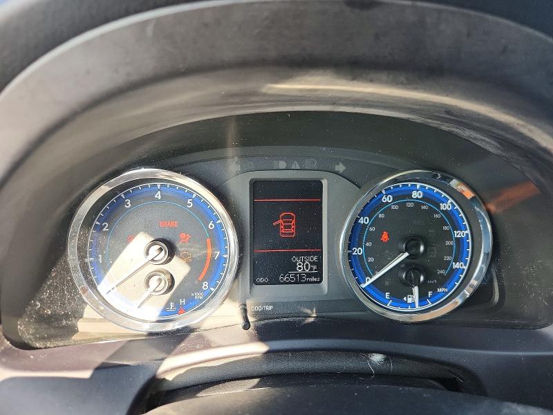 Photo 9 from auction – 2017 TOYOTA COROLLA L with VIN 5YFBURHE1HP710382