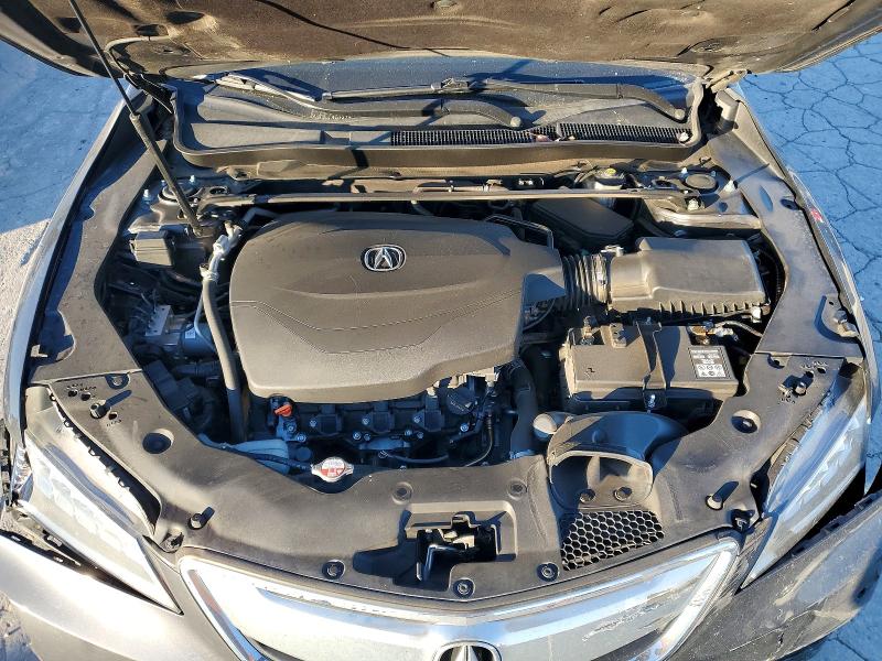 Photo 11 from auction – 2015 ACURA TLX ADVANC with VIN 19UUB3F79FA009687