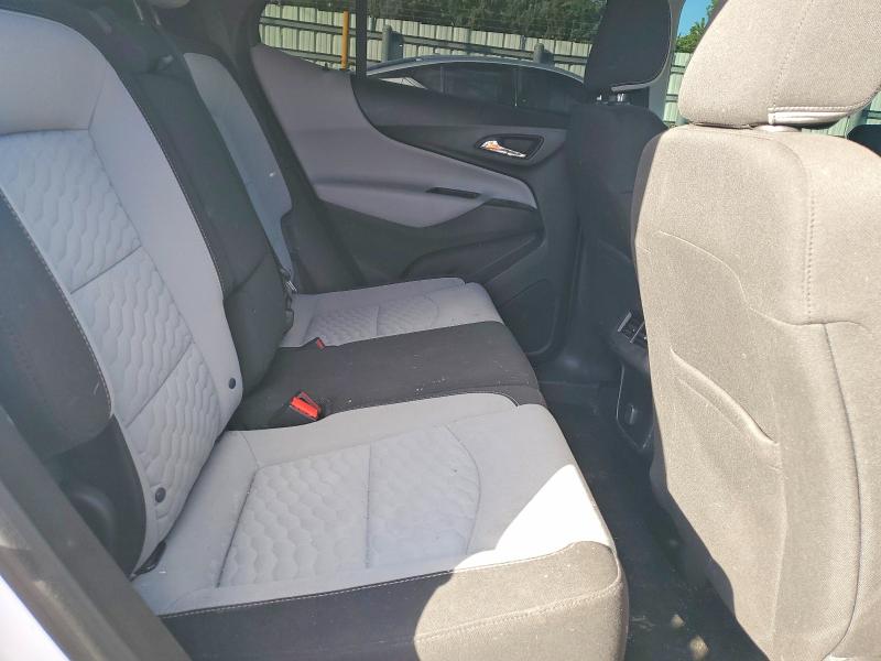 Photo 11 from auction – 2018 CHEVROLET EQUINOX with VIN 2GNAXJEV4J6245409