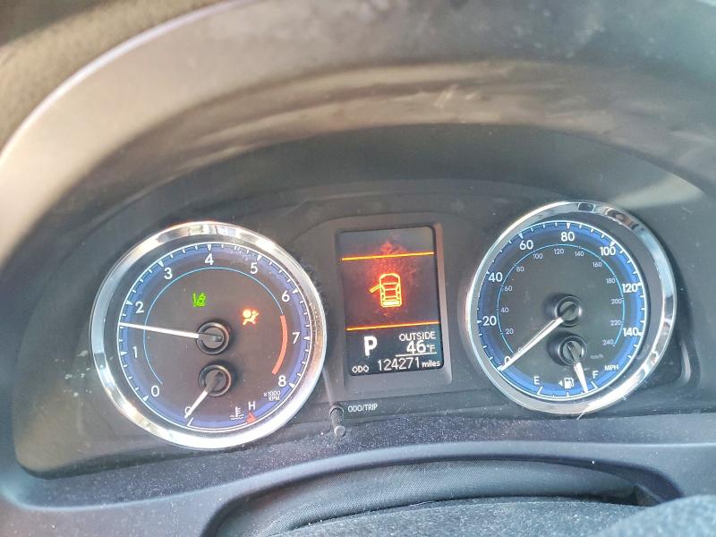 Photo 9 from auction – 2018 TOYOTA COROLLA L with VIN 5YFBURHE6JP844293