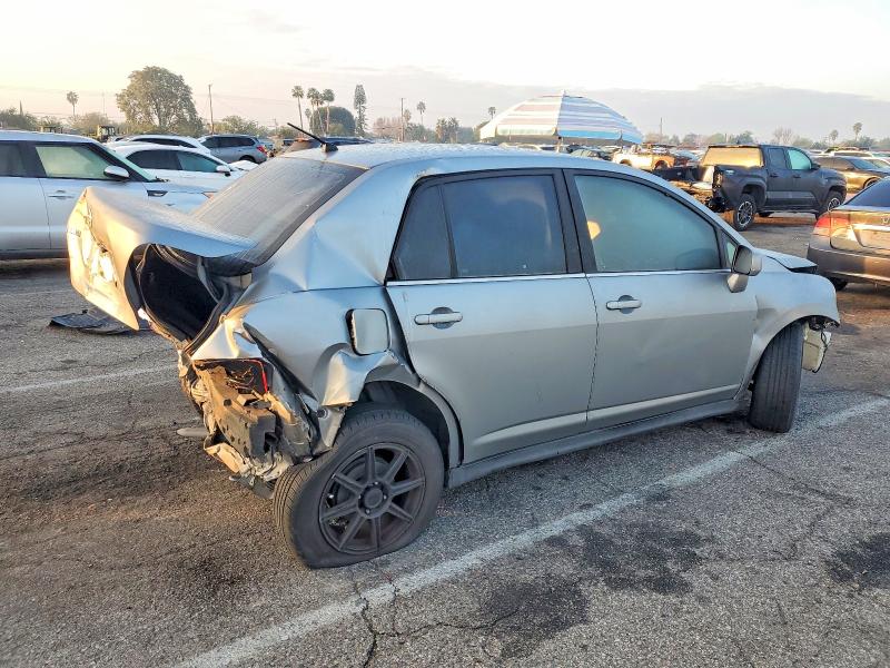 Photo 3 from auction – 2009 NISSAN VERSA S with VIN 3N1BC11E19L360302