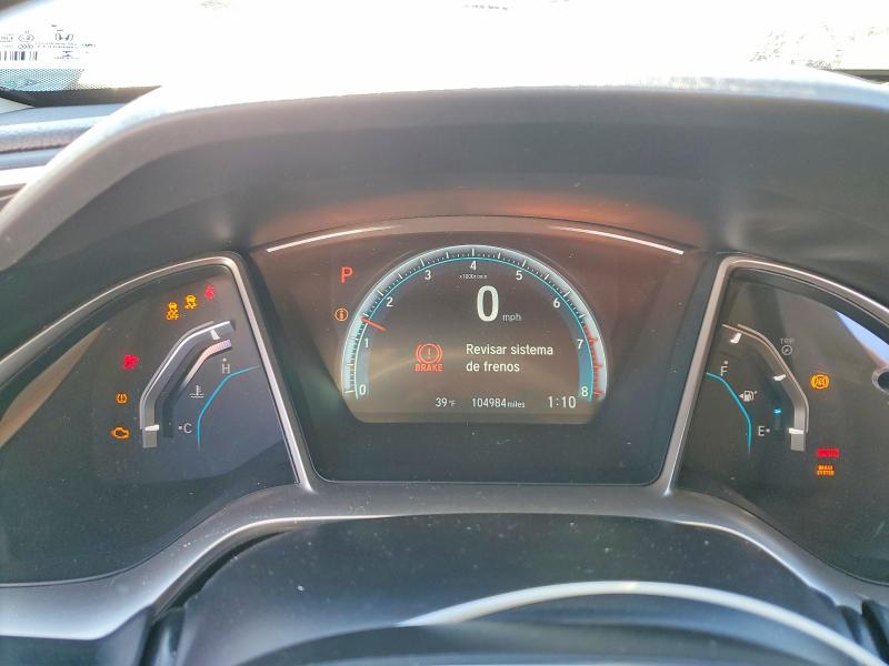 Photo 9 from auction – 2018 HONDA CIVIC with VIN 2HGFC2F71JH525911