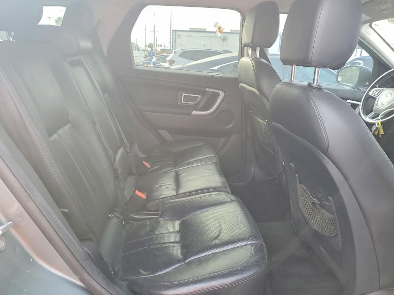 Photo 11 from auction – 2017 LAND ROVER DISCOVERY with VIN SALCR2BG2HH701931